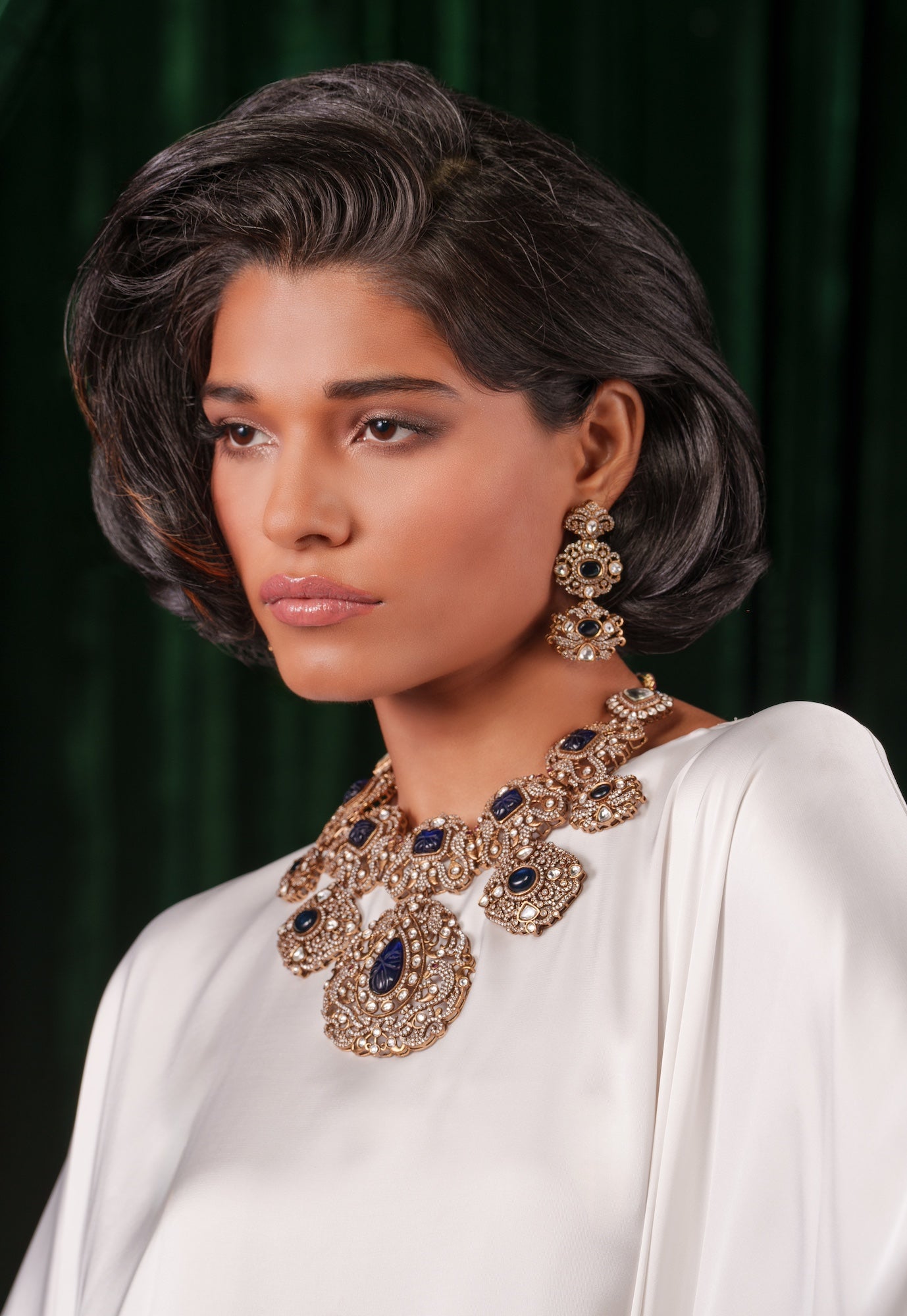 AZRA NECKLACE SET