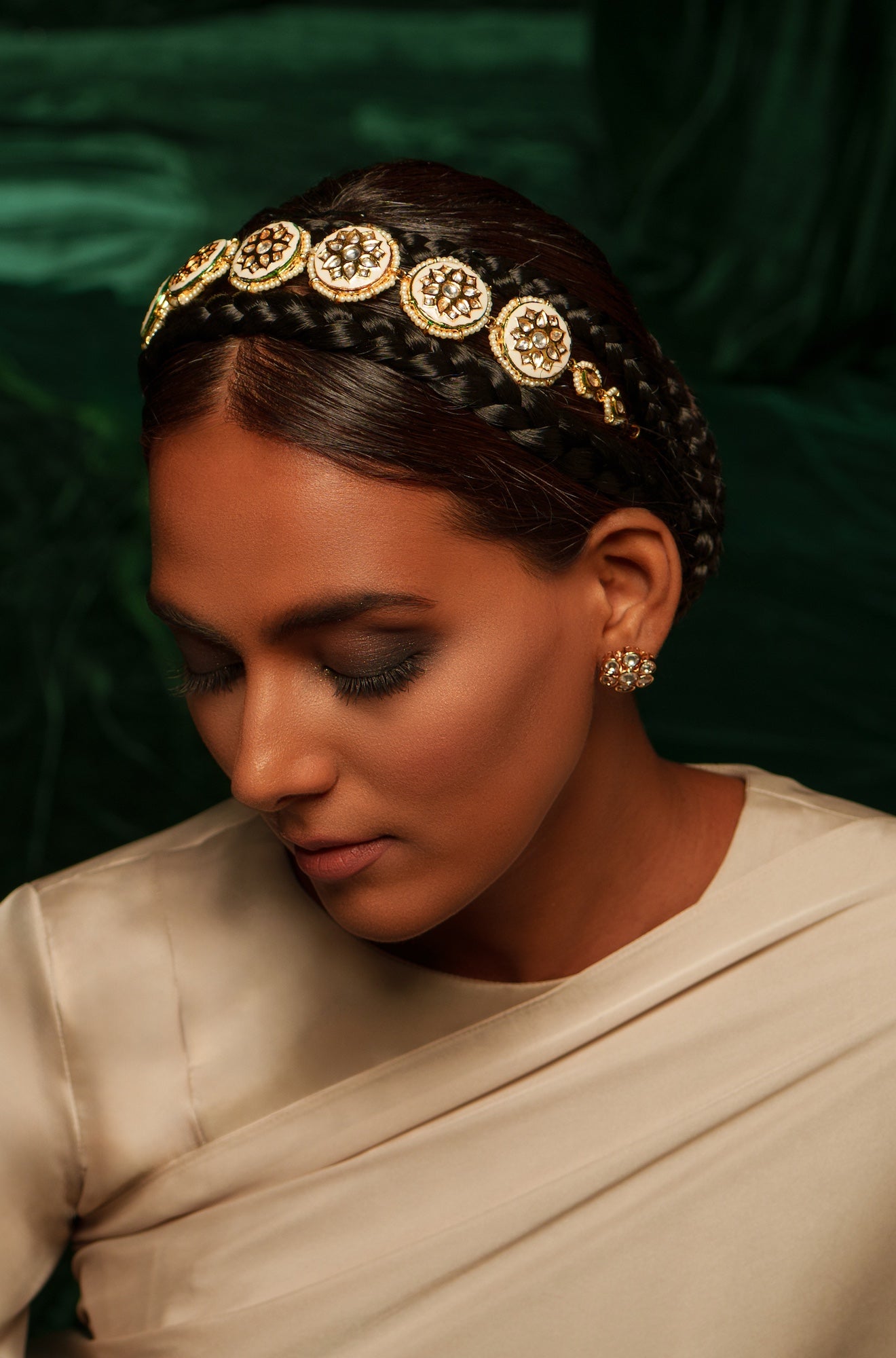 ليالي شيشباتي