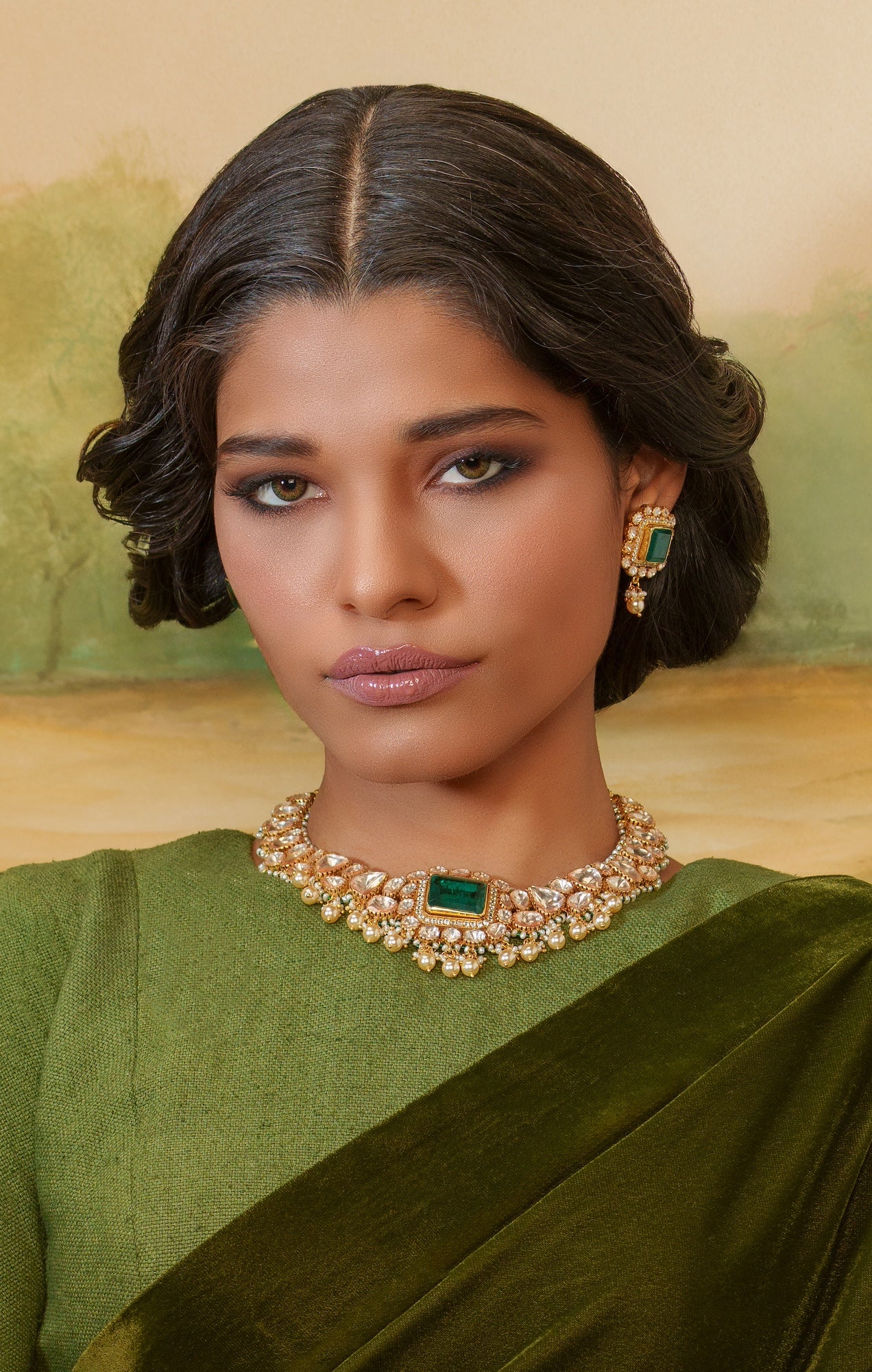 MAHTAB SEMI PRECIOUS NECKLACE SET - COLOUR CHANGEABLE