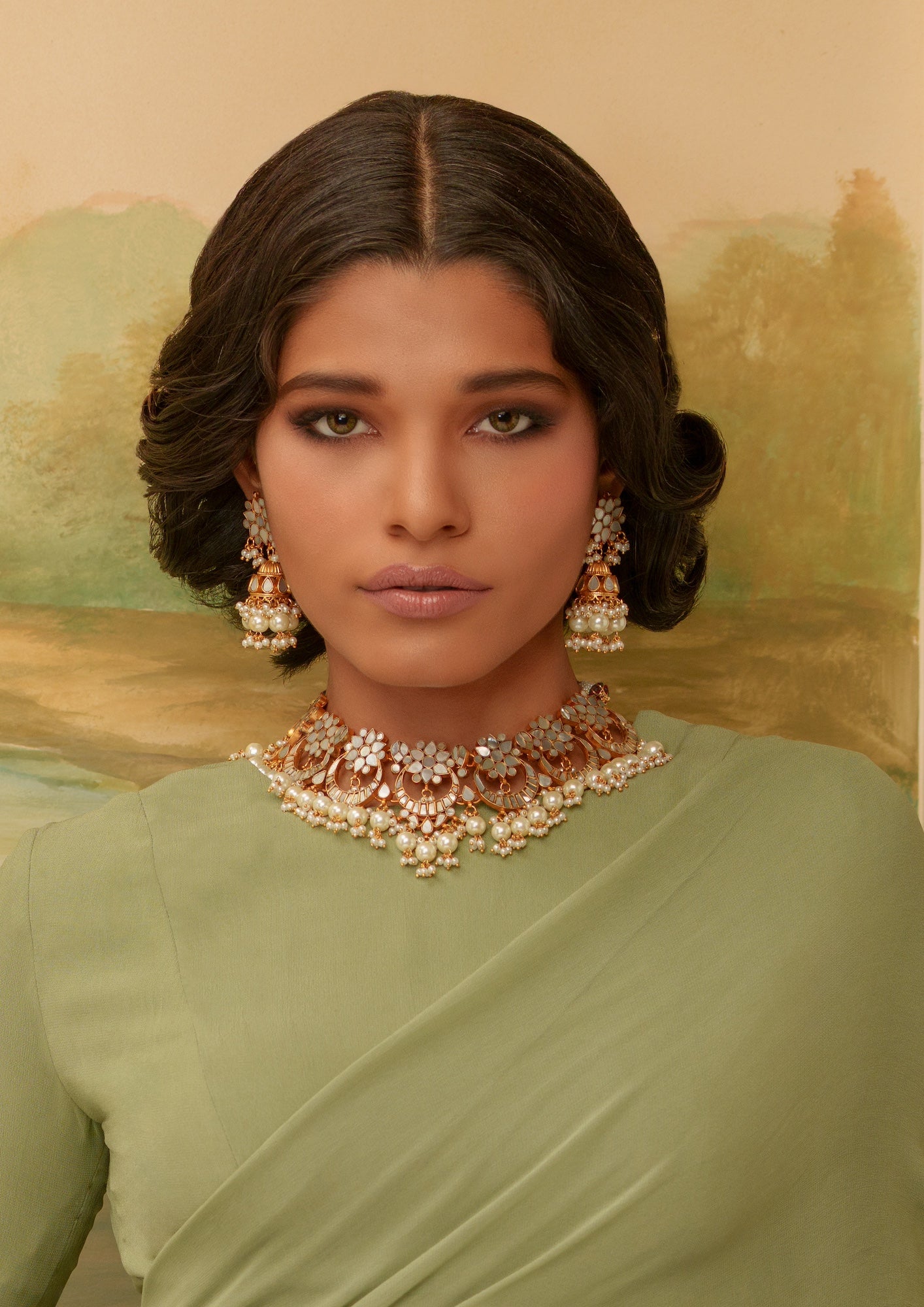 ARFAH MOTHER OF PEARL NECKLACE SET